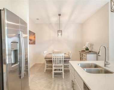 12280 Wellen Golf Street - Photo Thumbnail 17