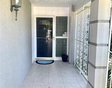 1714 Meadowood Street - Photo Thumbnail 2