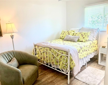 1714 Meadowood Street - Photo Thumbnail 73