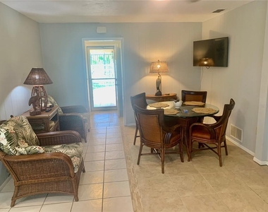 1714 Meadowood Street - Photo Thumbnail 35