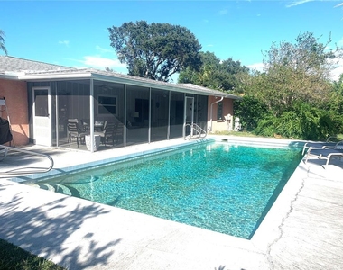 1714 Meadowood Street - Photo Thumbnail 62