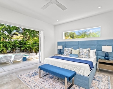 2327 Hillview Street - Photo Thumbnail 18