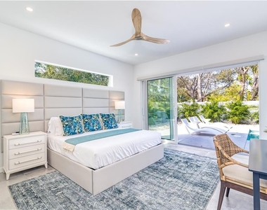 2585 Clematis Street - Photo Thumbnail 16