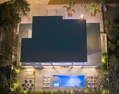 2585 Clematis Street - Photo Thumbnail 38