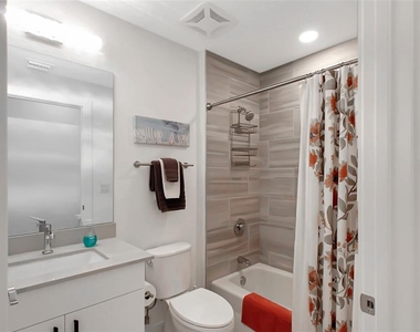 1703 N Tamiami Trail - Photo Thumbnail 31