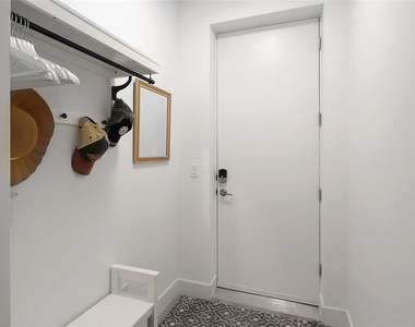 1703 N Tamiami Trail - Photo Thumbnail 60