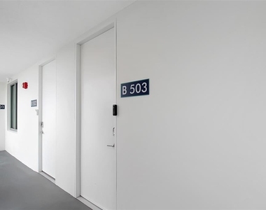 1703 N Tamiami Trail - Photo Thumbnail 20