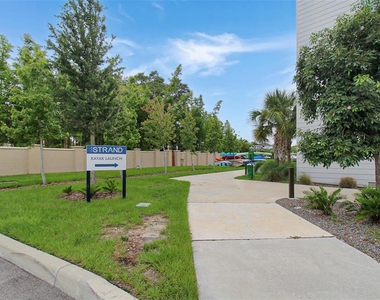 1703 N Tamiami Trail - Photo Thumbnail 11