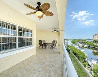 14041 Bellagio Way - Photo Thumbnail 28