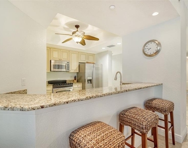 14041 Bellagio Way - Photo Thumbnail 19
