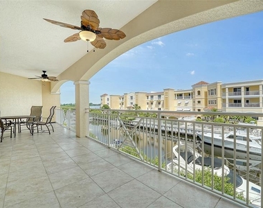 14041 Bellagio Way - Photo Thumbnail 27
