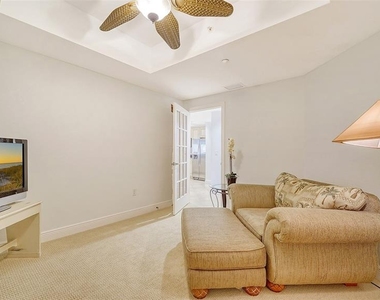 14041 Bellagio Way - Photo Thumbnail 8