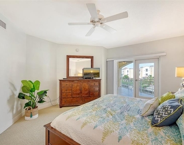 14041 Bellagio Way - Photo Thumbnail 25