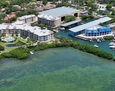 14041 Bellagio Way - Photo Thumbnail 57