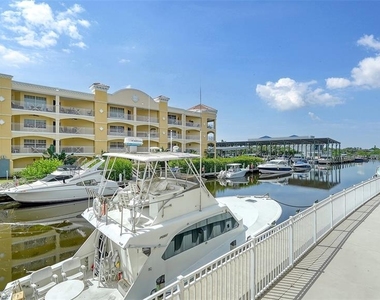 14041 Bellagio Way - Photo Thumbnail 43