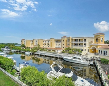14041 Bellagio Way - Photo Thumbnail 29