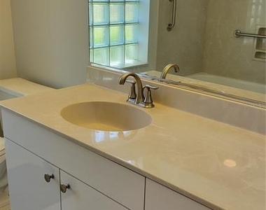7557 Fairlinks Court - Photo Thumbnail 28