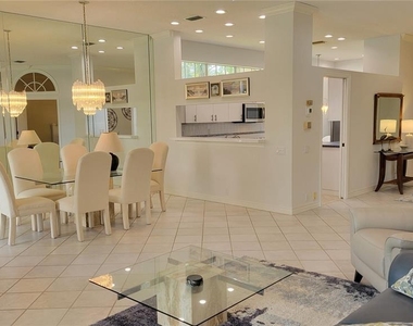 7557 Fairlinks Court - Photo Thumbnail 13