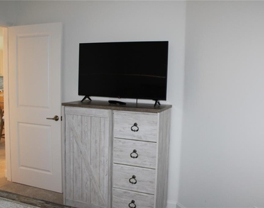 5510 Tidal Breeze Cove - Photo Thumbnail 13