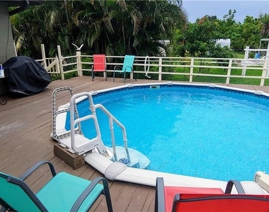 309 Shore T Road - Photo Thumbnail 3