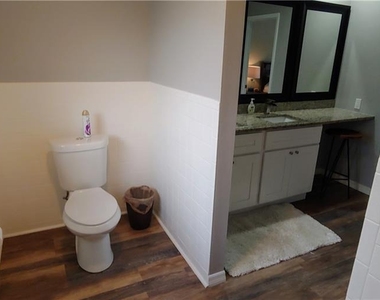 309 Shore T Road - Photo Thumbnail 10