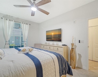 12550 Galapagos Court - Photo Thumbnail 23