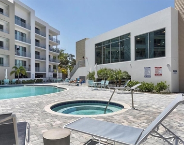 1709 N Tamiami Trail - Photo Thumbnail 29