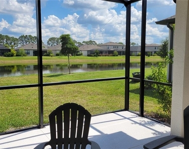 5419 Summit Glen - Photo Thumbnail 9