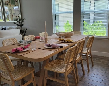 5419 Summit Glen - Photo Thumbnail 4
