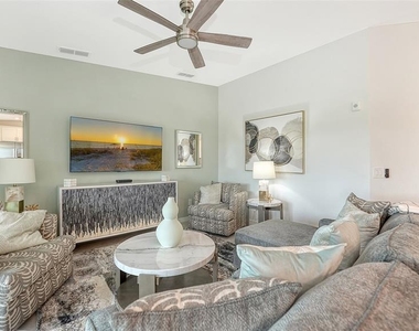 12550 Galapagos Court - Photo Thumbnail 13
