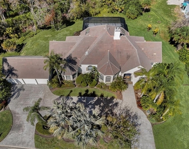 4653 Hadfield Drive - Photo Thumbnail 2