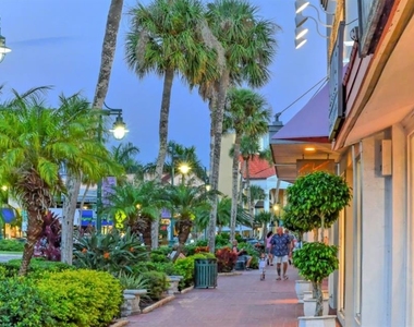 228 Van Buren Drive - Photo Thumbnail 24