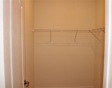 6647 Clairborne Lane - Photo Thumbnail 21