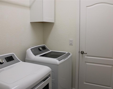 6647 Clairborne Lane - Photo Thumbnail 28