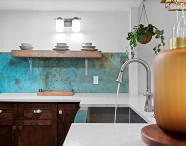3700 S Osprey Avenue - Photo Thumbnail 5