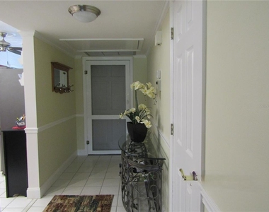 7351 W Country Club Drive N - Photo Thumbnail 5