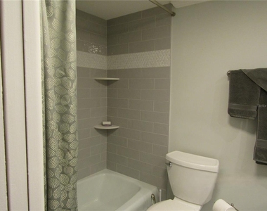 7351 W Country Club Drive N - Photo Thumbnail 15