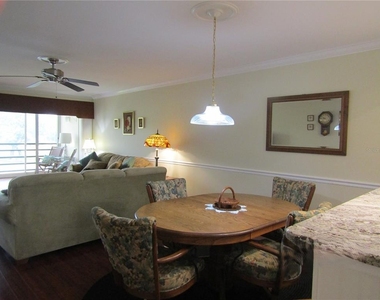 7351 W Country Club Drive N - Photo Thumbnail 6