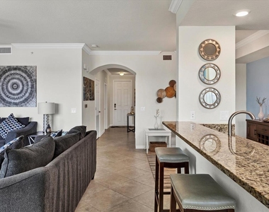 16804 Vardon Terrace - Photo Thumbnail 2
