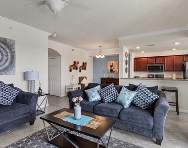 16804 Vardon Terrace - Photo Thumbnail 7