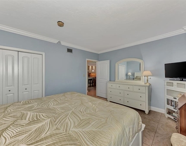 1945 Gulf Of Mexico Drive - Photo Thumbnail 30