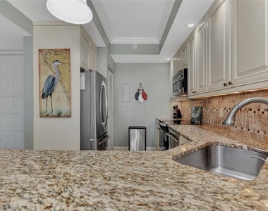 1945 Gulf Of Mexico Drive - Photo Thumbnail 19