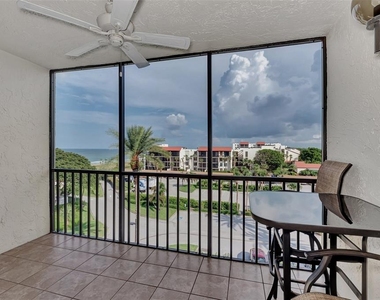 1945 Gulf Of Mexico Drive - Photo Thumbnail 36