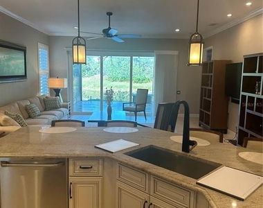 7135 Kensington Court - Photo Thumbnail 7