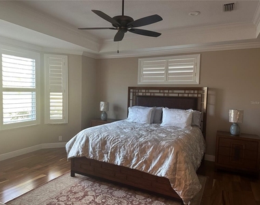 7135 Kensington Court - Photo Thumbnail 13