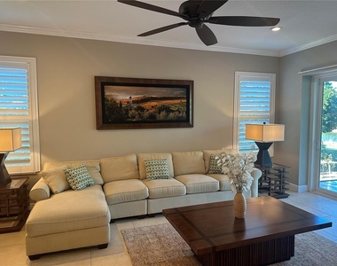 7135 Kensington Court - Photo Thumbnail 3