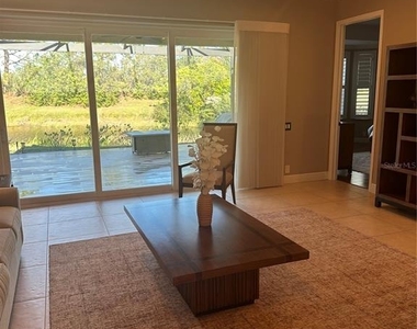 7135 Kensington Court - Photo Thumbnail 4