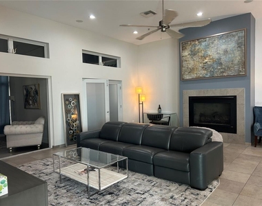 1345 2nd Street - Photo Thumbnail 27