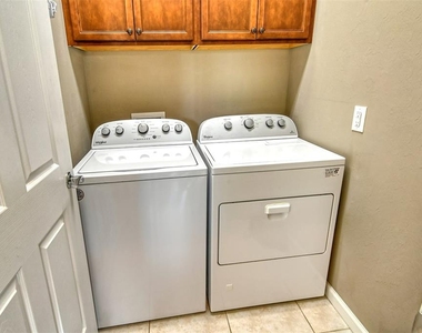 6743 Haverhill Court - Photo Thumbnail 28