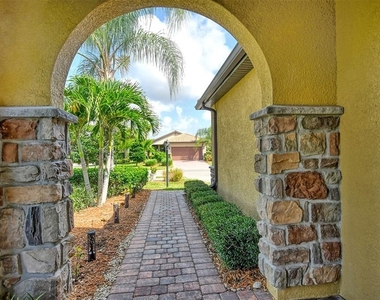 6743 Haverhill Court - Photo Thumbnail 4